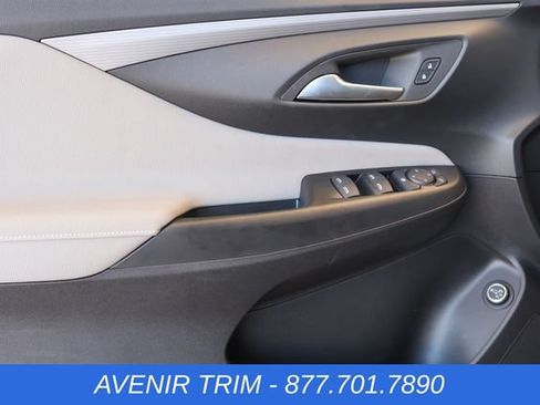 New 2026 Buick Envista Avenir FWD image 12