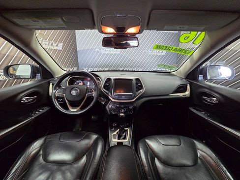 Used 2016 Jeep Cherokee Limited AWD/4WD image 21