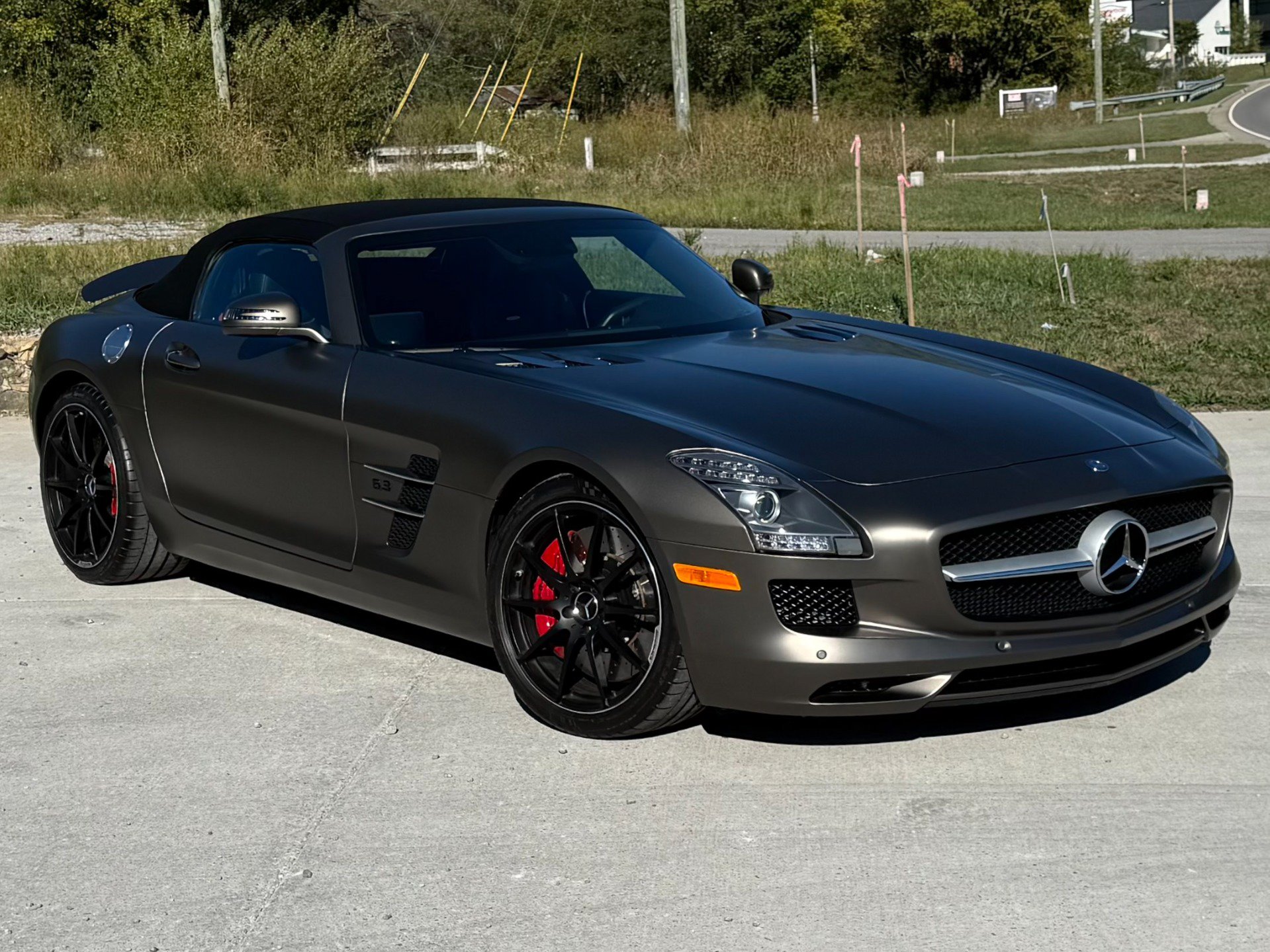 Used 2012 Mercedes-Benz SLS AMG Roadster image 9