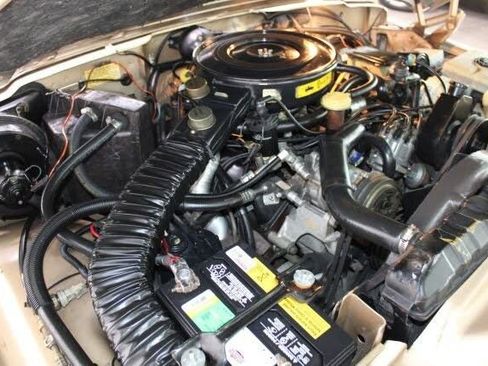 Used 1989 Jeep Grand Wagoneer image 61