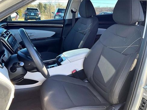 Used 2022 Hyundai Tucson SE w/ Cargo Package image 10