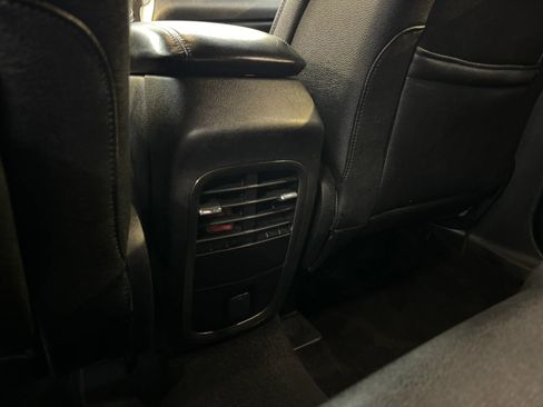 Used 2015 Lincoln MKC AWD image 26