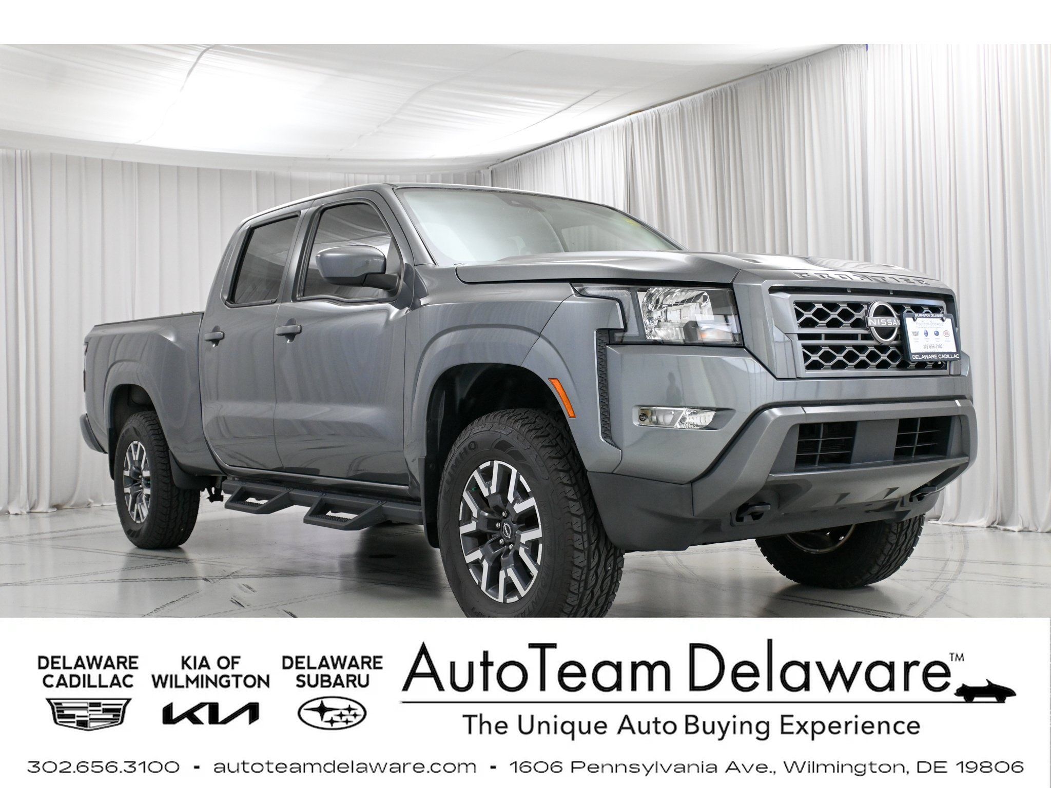 Used 2022 Nissan Frontier SV w/ Technology Package AWD/4WD image 1