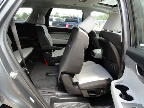 Used 2020 Hyundai Palisade SEL w/ Convenience Package FWD image 8