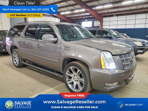 Used 2013 Cadillac Escalade ESV Premium AWD/4WD image 5