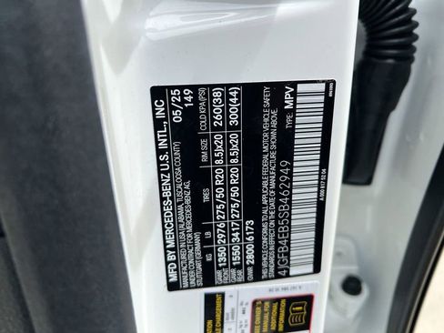 Used 2025 Mercedes-Benz GLE 350 4MATIC image 23