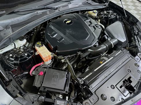 Used 2017 Chevrolet Camaro LT RWD image 25