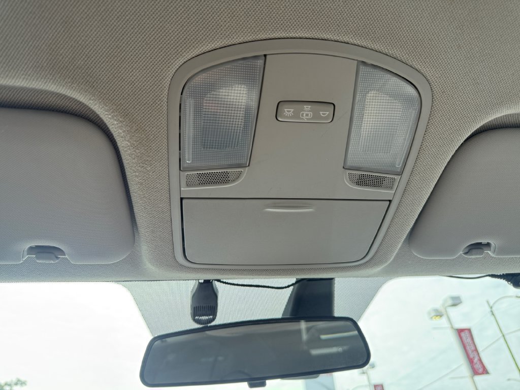 Used 2020 Hyundai Elantra SEL FWD image 38