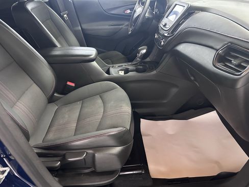 Used 2023 Chevrolet Equinox RS image 40