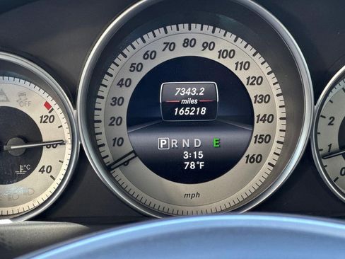 Used 2014 Mercedes-Benz C 250 Sedan image 19