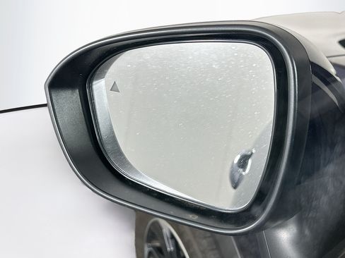 Used 2024 Nissan Rogue SV FWD image 16