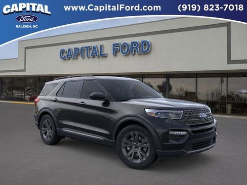 New 2024 Ford Explorer XLT w/ Equipment Group 202A image 7