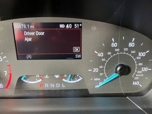 Used 2022 Ford Escape SE w/ SE Sport Appearance Package FWD image 34