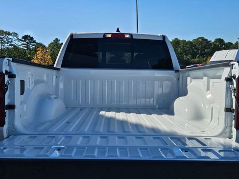 New 2025 RAM 1500 Big Horn image 25