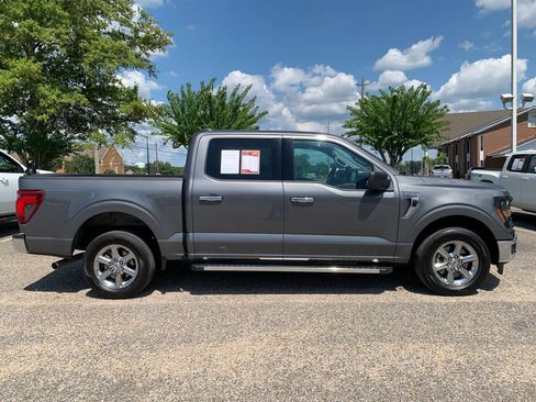 Used 2025 Ford F150 XLT w/ Equipment Group 301A Standard RWD image 2