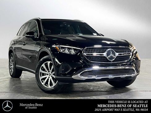 Used 2026 Mercedes-Benz GLC 300 4MATIC image 1