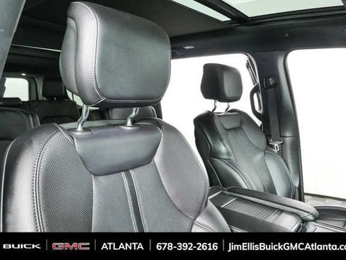 Used 2024 Jeep Wagoneer L Series II w/ Convenience Group I AWD/4WD image 24
