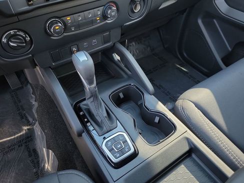 New 2026 Nissan Frontier SV w/ Tow Package image 11