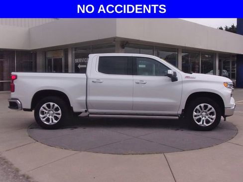 Used 2024 Chevrolet Silverado 1500 LTZ AWD/4WD image 2
