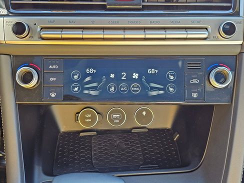 Certified 2025 Genesis G70 3.3T Advanced w/ Sport Prestige Package image 16