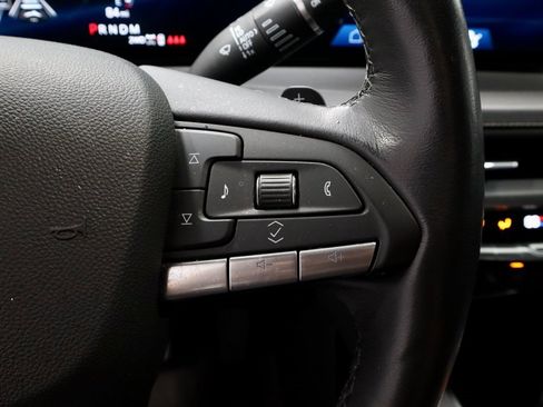 Used 2025 Cadillac XT4 Premium Luxury w/ Cold Weather Package image 30