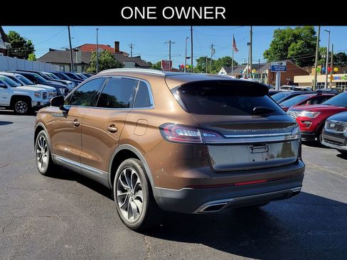 Used 2022 Lincoln Nautilus Reserve w/ Cargo Utility Package FWD image 4
