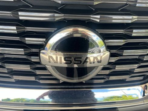Used 2021 Nissan Rogue SV AWD/4WD image 28
