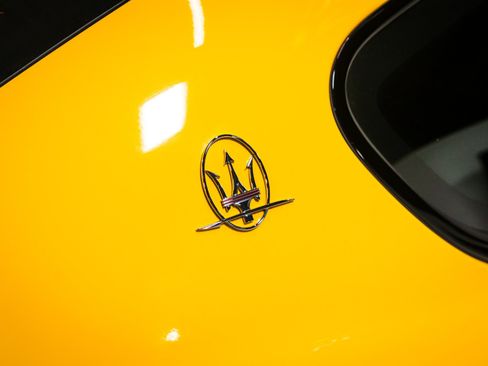 Used 2012 Maserati GranTurismo MC RWD image 10