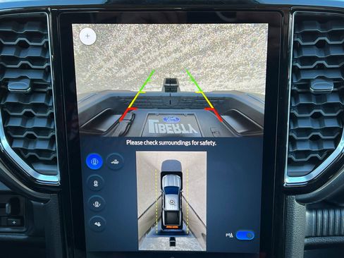 New 2025 Ford Ranger Lariat w/ FX4 Off-Road Package image 35