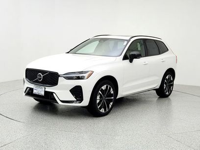 New 2026 Volvo XC60 B5 Plus w/ Climate Package PRO