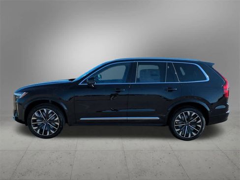 Used 2026 Volvo XC90 B6 Plus w/ Protection Package Premier image 3