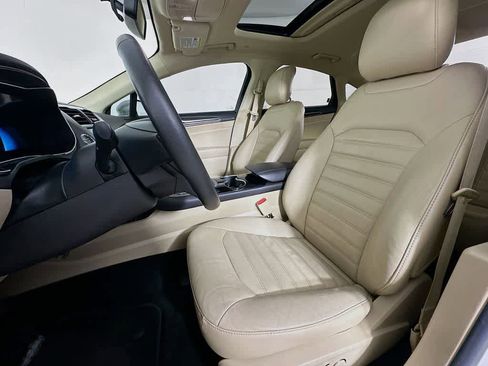 Used 2014 Ford Fusion SE w/ Equipment Group 502A image 12