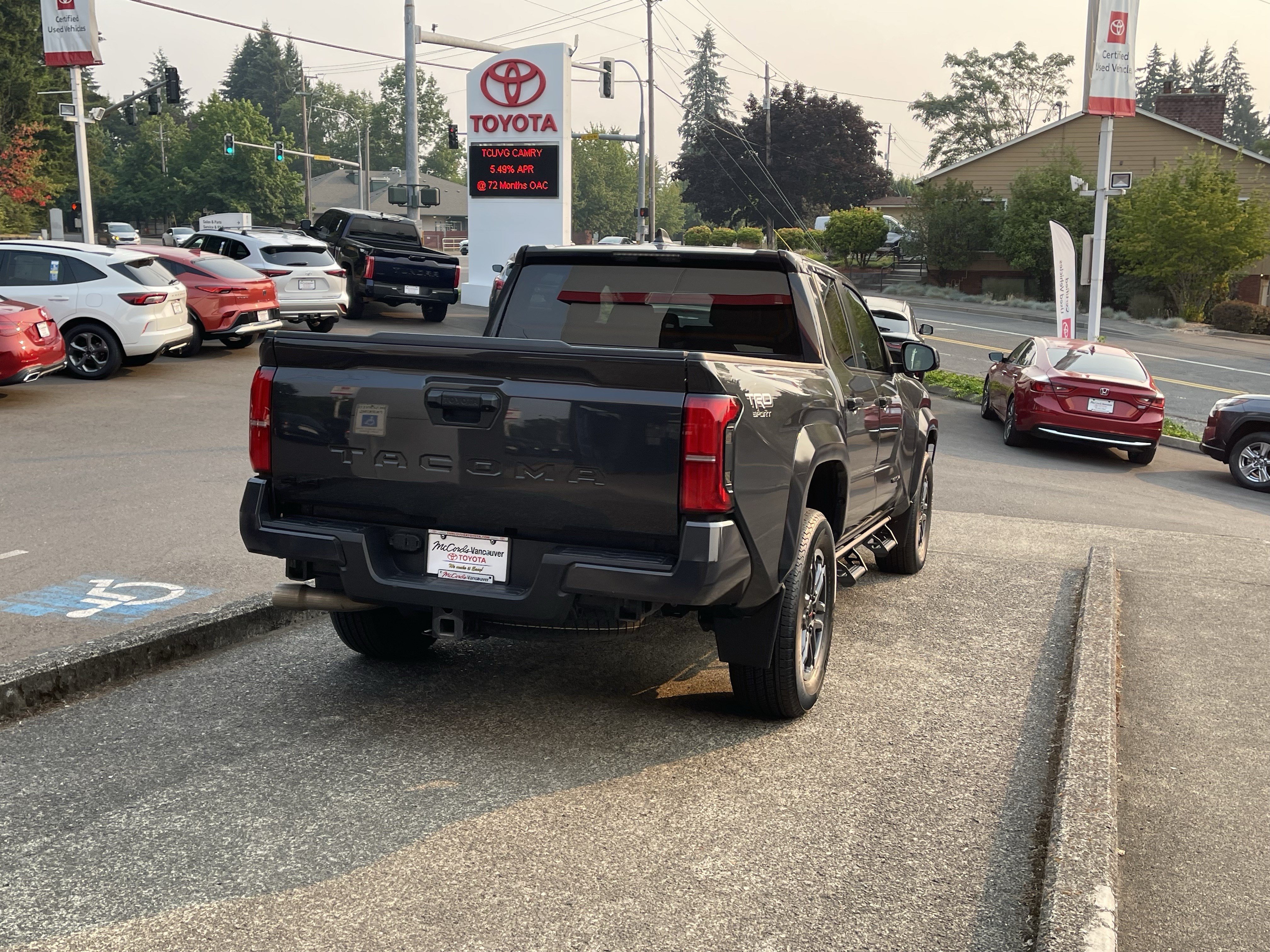 Certified 2024 Toyota Tacoma TRD Sport AWD/4WD image 6