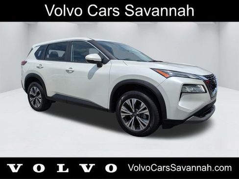 Used 2023 Nissan Rogue SV FWD image 1