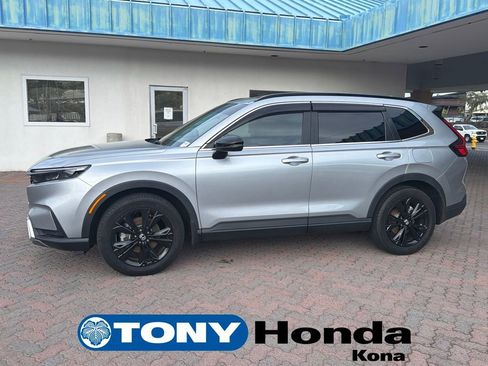 Used 2024 Honda CR-V Sport Touring image 1