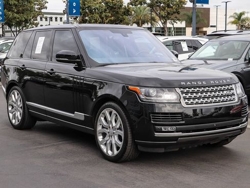 Used 2016 Land Rover Range Rover Supercharged AWD/4WD image 3