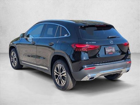 Used 2026 Mercedes-Benz GLA 250 image 9