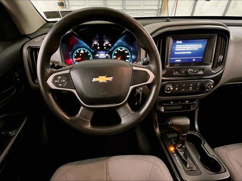 Used 2020 Chevrolet Colorado W/T w/ WT Convenience Package image 5