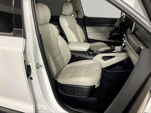 Used 2020 Kia Telluride EX w/ EX Premium Package AWD/4WD image 30