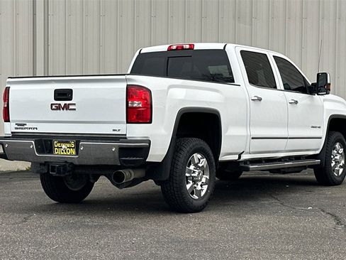 Used 2018 GMC Sierra 2500 SLT w/ Duramax Plus Package image 5