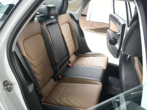 Used 2020 Volkswagen Jetta SEL Premium FWD image 39