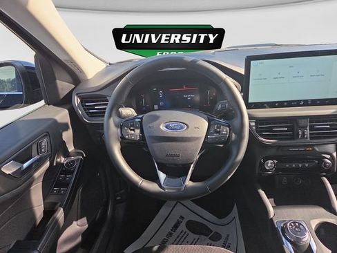 Used 2025 Ford Escape SE FWD image 28
