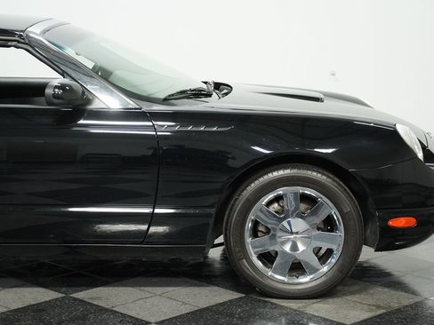 Used 2002 Ford Thunderbird image 25