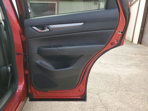 Used 2018 MAZDA CX-5 Touring w/ Preferred Equipment Package image 18