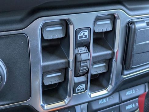 New 2026 Jeep Gladiator Mojave image 23