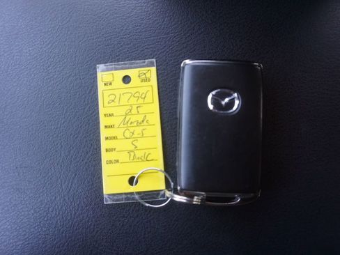 Used 2025 MAZDA CX-5 AWD 2.5 S w/ Select Package image 29