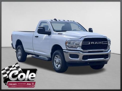 Used 2023 RAM 2500 Tradesman AWD/4WD image 1