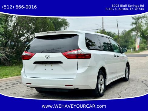 Used 2020 Toyota Sienna L FWD image 5