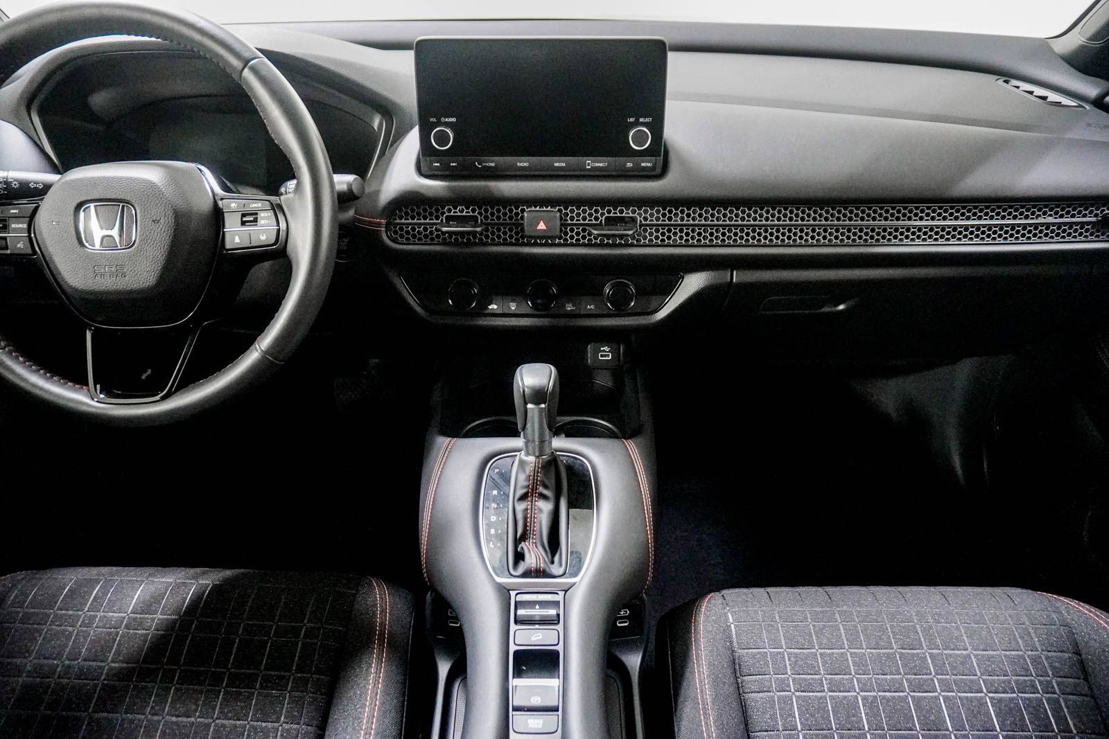 Certified 2024 Honda HR-V Sport image 22