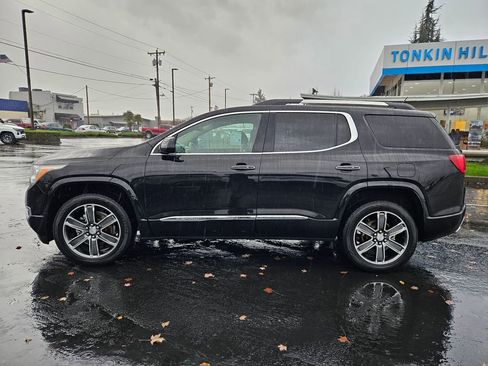 Used 2019 GMC Acadia Denali w/ Technology Package image 3